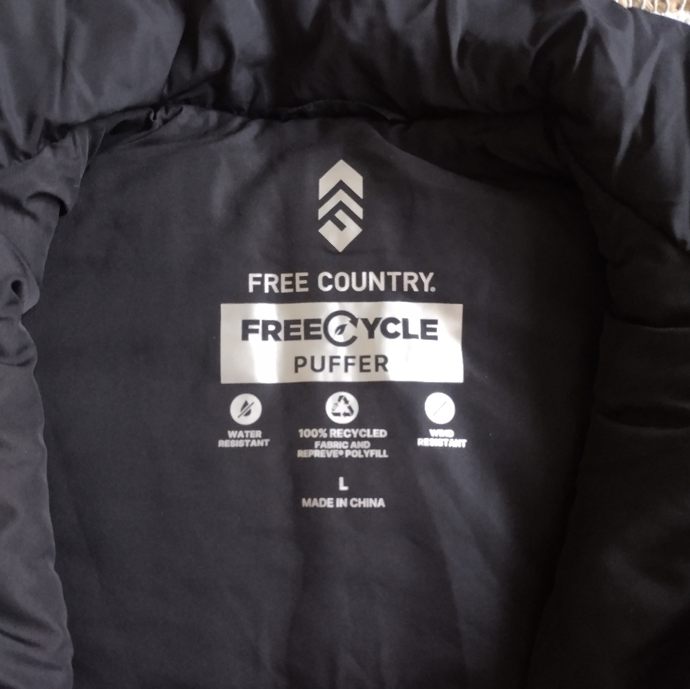 Free Country Freecycle Puffer Vest - Picture 3 of 6
